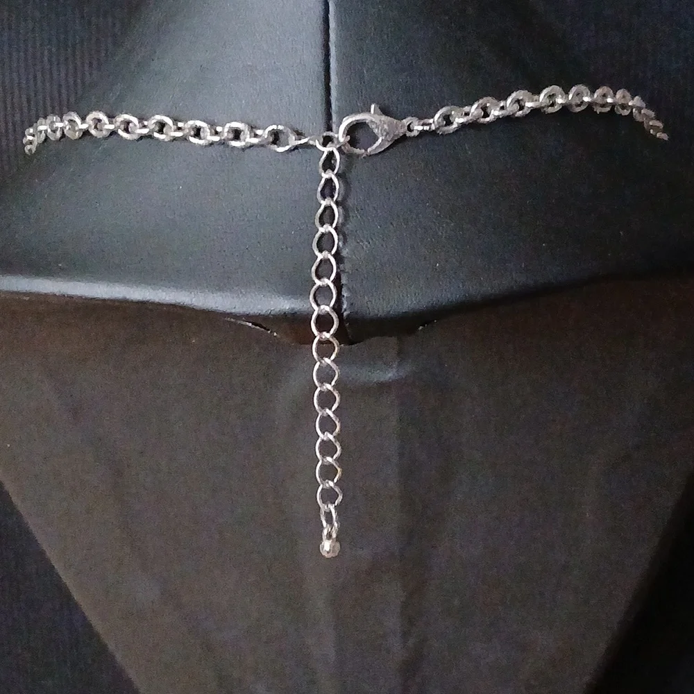Vintage Fashion Elegant Silver and Turquoise Necklace